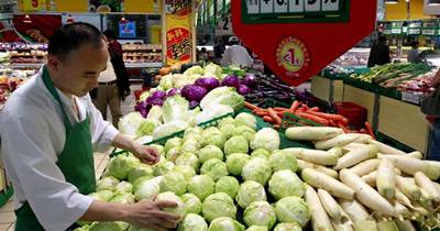 在超市買菜，這5種蔬菜不要買了，買了也別吃，快叮囑家裡人