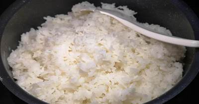 煮米飯別只加水！大廚教你飯店不外傳的秘訣，試過都說好，太香了